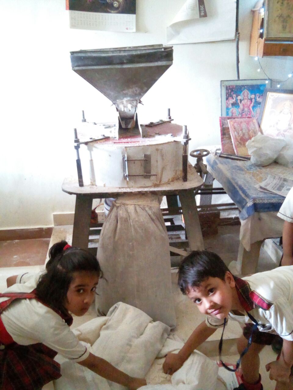  VISIT TO A FLOUR MILL